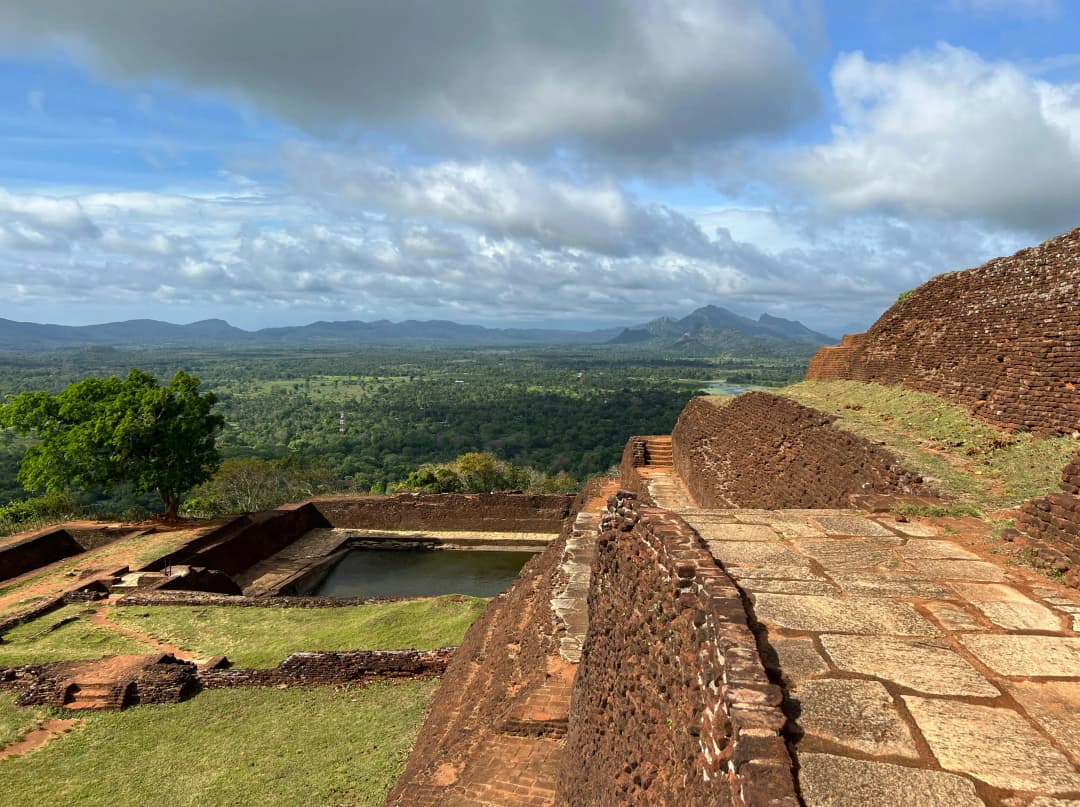 Scenery from the Sigiriya Rock by Datingjungle