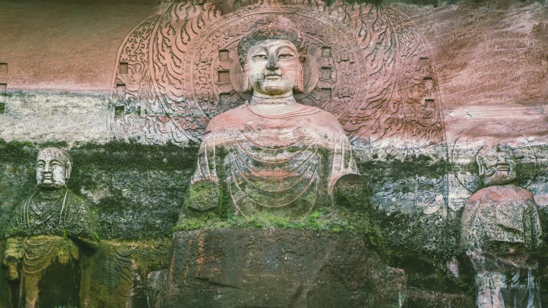Buddha statues in Leshan